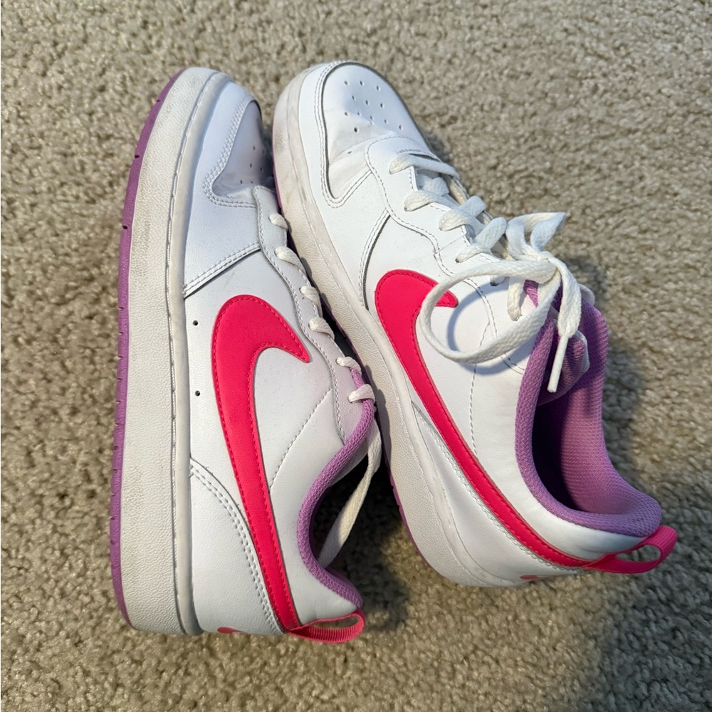 Nike White and Pink Sneakers